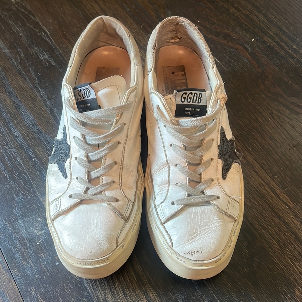 Golden Gooses - Platform
